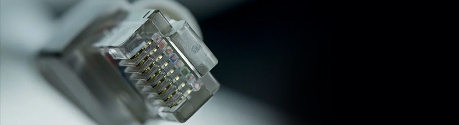 Cable de conexión Cat7 con conector Cat6a